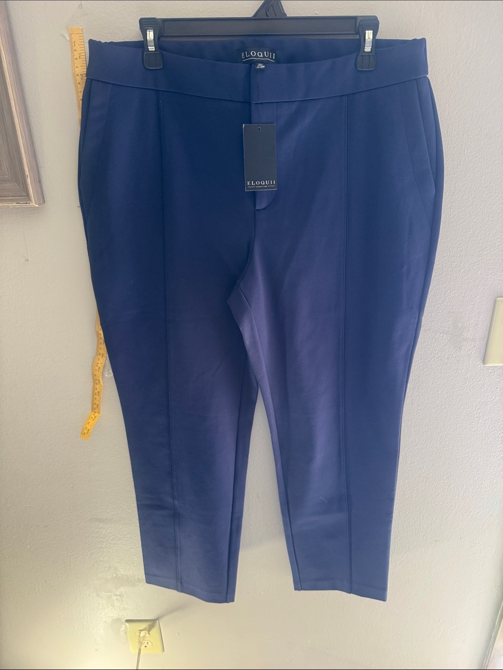 Eloquii Deep Navy Cropped Straight-Leg Pants